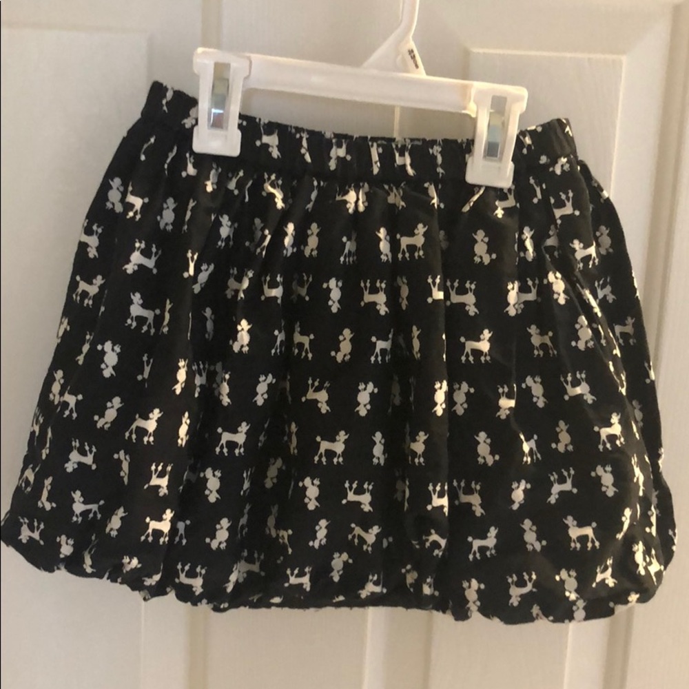 Size 5/6 “poodle” skirt